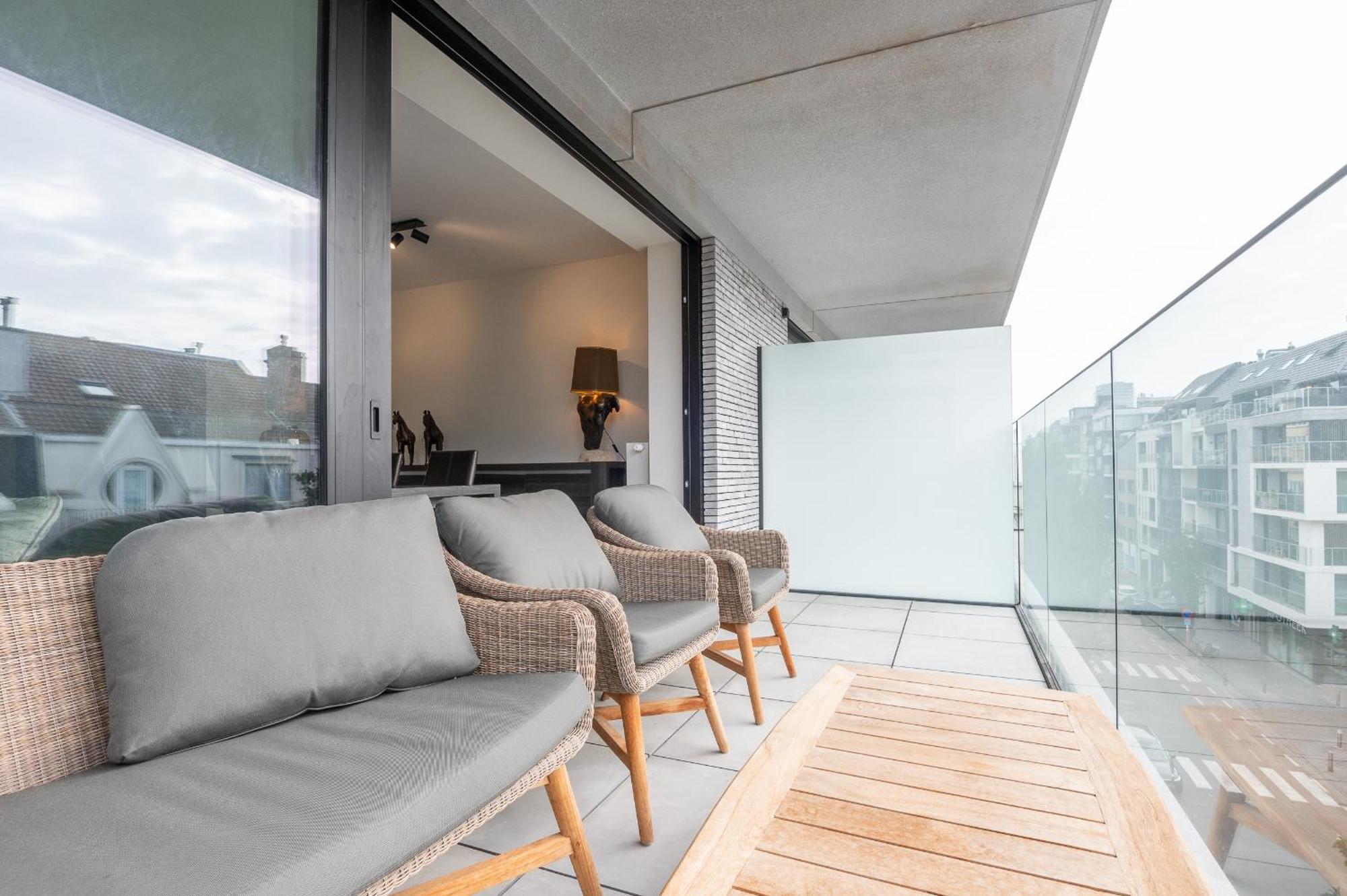 Wonderful New Close To The * Ostende